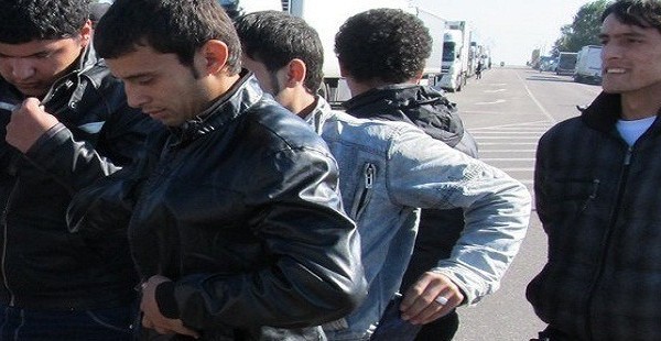Два мигранта из Таджикистана погибли и семеро ранены в ДТП на брянской трассе