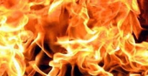 На востоке Таджикистана двое пожарных, ехавшие на тушение пожара в местной администрации, погибли в ДТП 