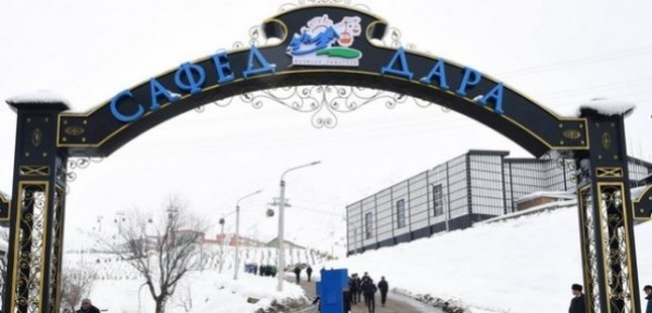Prezident-Emomali-Rahmon-Safed-dara