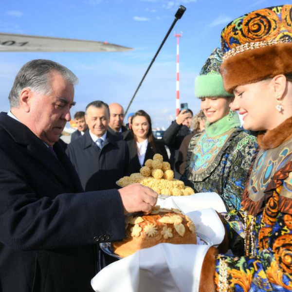 Мир во имя будущих поколений: к чему призвал мировое сообщество Эмомали Рахмон на саммите БРИКС