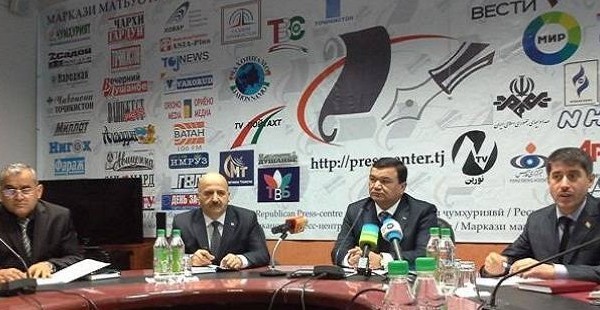 Зарплата, или материальная помощь имам хатибам?