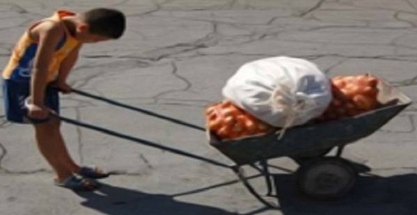 В Хатлоне выявлено 12 случаев привлечения несовершеннолетних детей к тяжелому труду