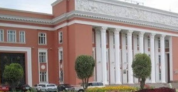 15 февраля Таджикистан выберет новых депутатов - ЦИК