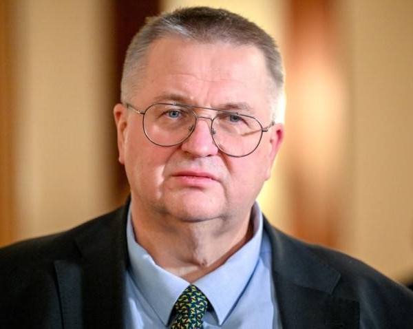 Мақомдори рус: “Узвияти Арманистон дар Иттиҳоди Аврупо оқибатҳои бади иқтисодӣ дорад”