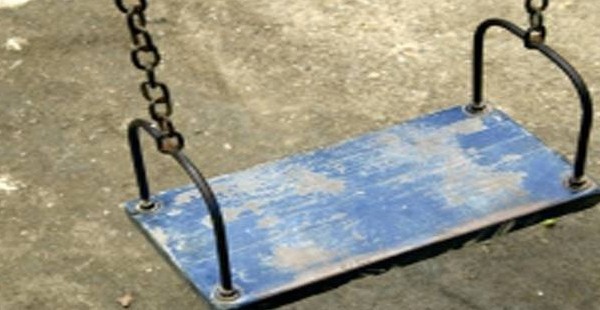 Жительница Турсунзаде подозревается в нанесении 13 ножевых ранений 4-летнему мальчику