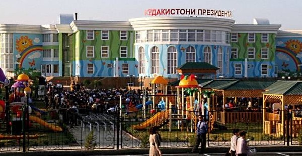 Государство уходит с детских площадок…