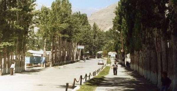 В Ишкашиме местные жители требуют отставки начальника РОВД