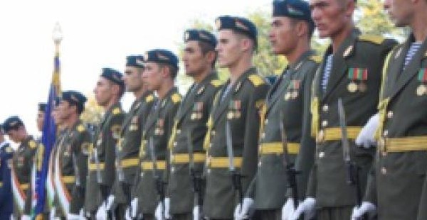 Э. Рахмон: «Инфраструктура Погранвойск страны последовательно начинает соответствовать потребностям современных стандартов»