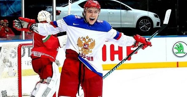 Эмомали Рахмон вместе с Путиным наблюдал за хоккейным матчем Россия-Финляндия