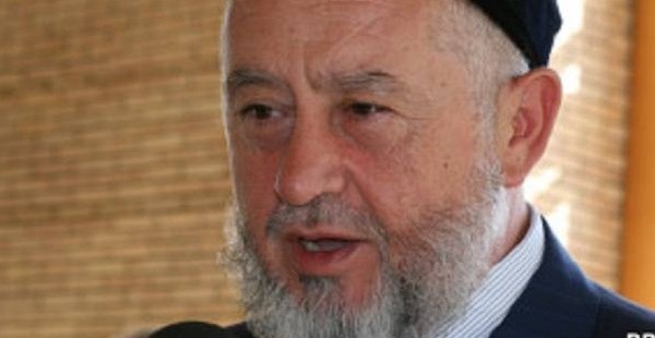 Богослов: Не ходите в вузы, где запрещают хиджаб