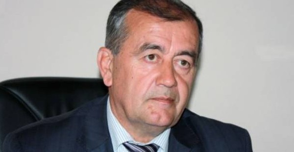 А. Азимов: 