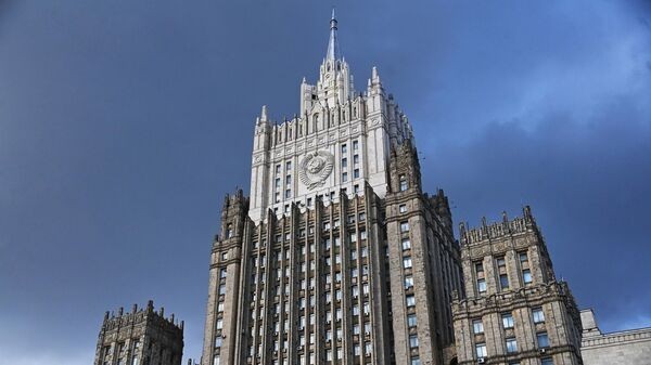 Русия: “Ҳамлаи низомӣ ба Эрон ғайриқонунӣ ва фоҷеабор хоҳад буд”