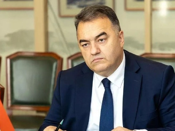 Тоҷикистон ба Русия ваъда дод, ки қарзи барқро бармегардонад 