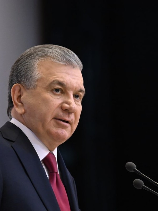 Шавкат Мирзиёев: “Афғонистонро набояд дар муҳосираи ҷаҳонӣ қарор диҳем”
