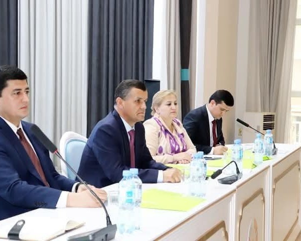 В Душанбе обсудили развитие энергетики в годы независимости Таджикистана 
