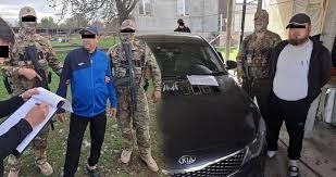 Дар Қирғизистон боз аз “табаддулоти давлатӣ” пешгирӣ карданд