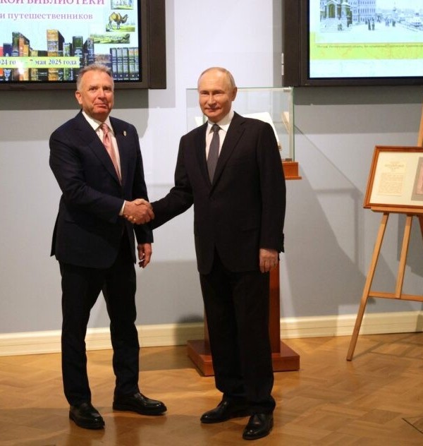 Путин ва Стивен Уиткофф дар Санкт-Петербург дидор карданд