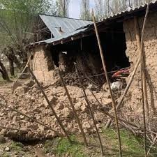 Ҳалокати кӯдаки сесола. Хисороти се заминларза дар кишвар 