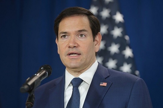 Госсекретарь США призвал Иран к импорту обогащенного урана для мирных целей