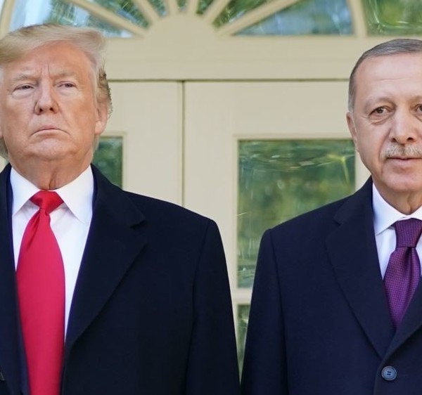 Трамп и Эрдоган провели телефонный разговор 
