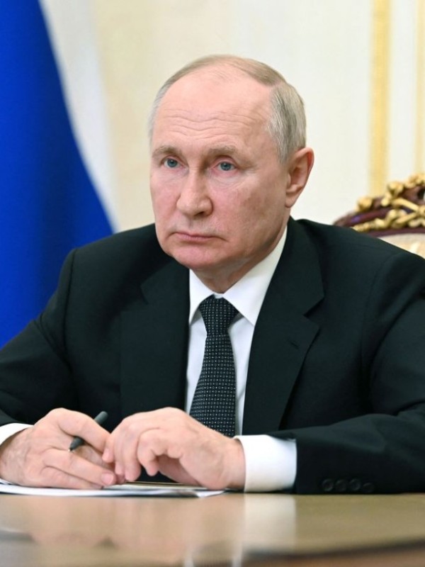 Путин дар музокироти Истанбул бо Зеленский ширкат намекунад