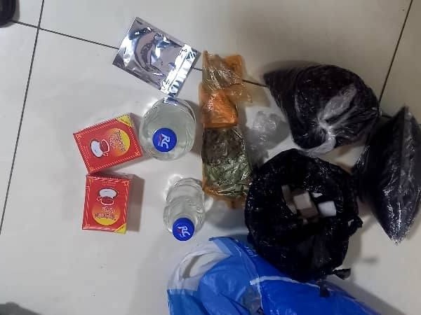 Парвандаи ҷиноӣ зидди нафаре, ки ба хоки қабристон дӯо мехонд 