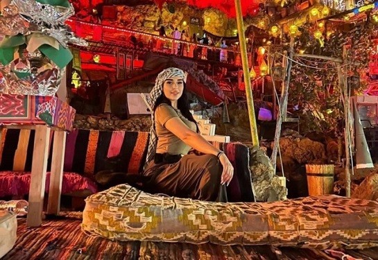 ШУКРОНАИ БАҲОДУР “САЛОМ”-И ҲУНАРМАНДИ ЭРОНӢ НУШОФАРИНРО БОЗХОНӢ КАРД