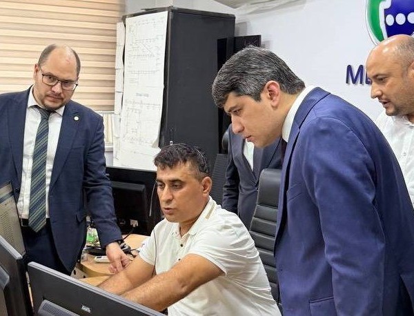 Дар “МегаФон Тоҷикистон” масъалаи сифату суръати интернет баррасӣ шуд
