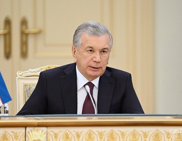 Шавкат Мирзиёев кишварҳои Осиёи Марказиро “аз рақобат ба ҳамкории воқеӣ” даъват кард