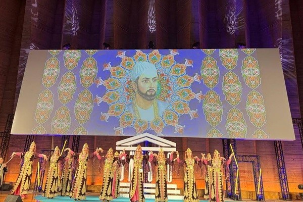  В Париже представили культурное наследие Таджикистана в честь 700-летия Хафиза Ширози