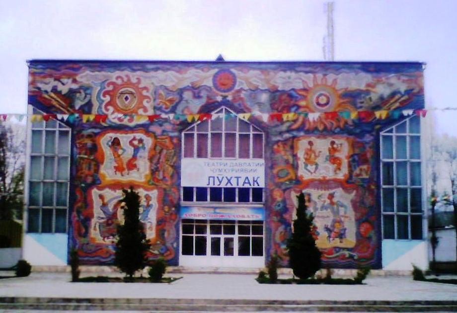 В Душанбе покажут детский спектакль «Теремок» 