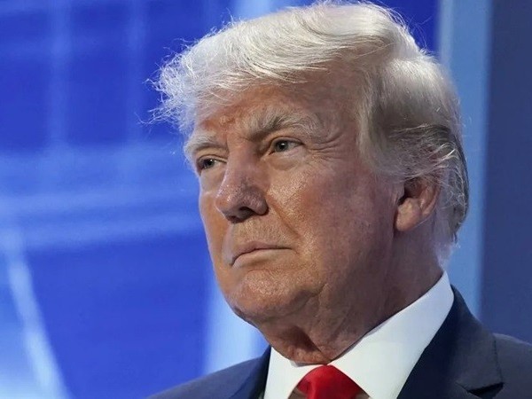«Сначала разберитесь с Россией»: Трамп отклонил инициативу Путина по Ближнему Востоку 