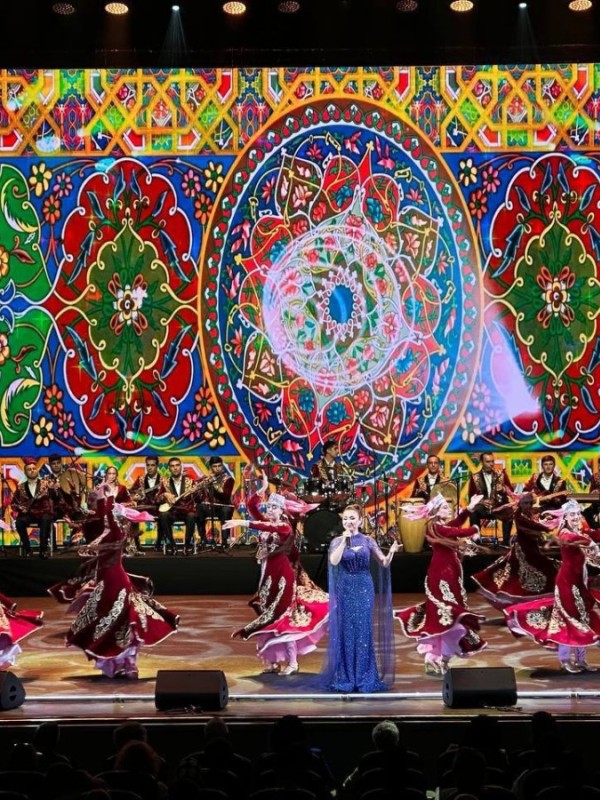 Русский дом в Душанбе и гала-концерт в Москве: зеркальные шаги культурного сближения