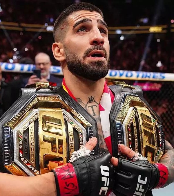 Илия Топурия қаҳрамони нави UFC дар вазни сабук шуд