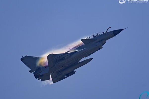 Китай готов экспортировать истребители J-10 дружественным странам