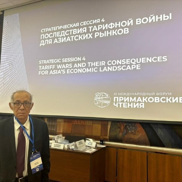 И. Усмонов: “Ҳамкорӣ бо Русия агар аз ҳарду тараф софдилона иҷро шавад, ба ҳарду тараф ҳам фоида меорад”
