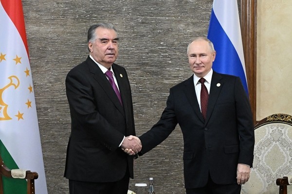 Паёми тасаллияти Эмомалӣ Раҳмон ба Владимир Путин