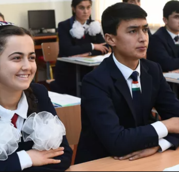 Школы Таджикистана переходят на 10-балльную систему оценивания 