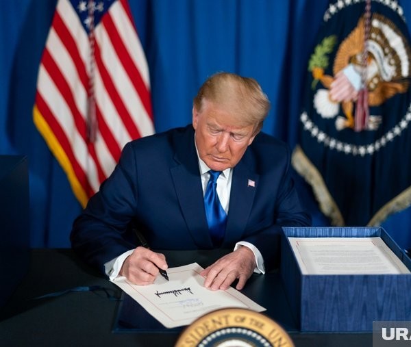 Трамп заключил торговую сделку с Южной Кореей 