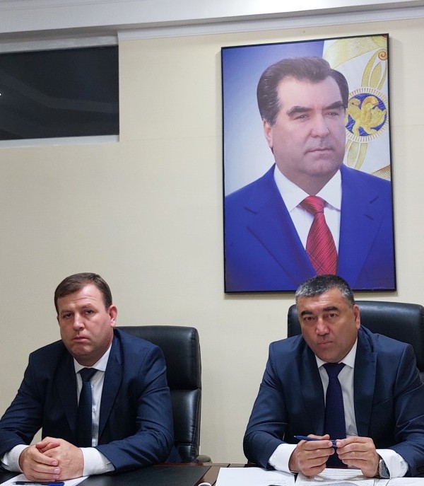 Давлатзода Зафарбек: Ҳолати 15 000 га заминҳо бояд беҳтар карда шавад.