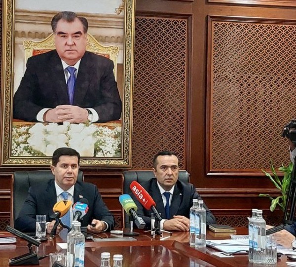 Завқӣ Завқизода: “Воридоти мол рӯ ба афзоиш аст”