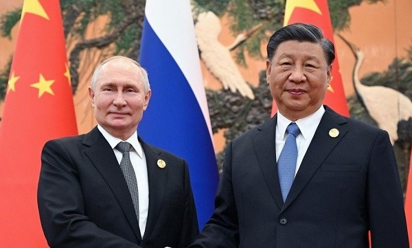 Си Цзиньпин провел телефонные переговоры с Владимиром Путиным 