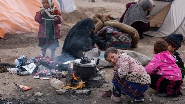 СММ: нисфи аҳолии Афғонистон ба кумаки фаврӣ ниёз доранд
