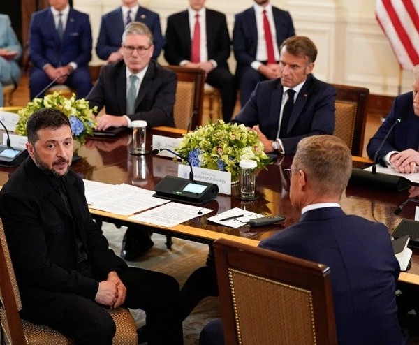 Встреча Трампа, Зеленского и лидеров ЕС завершилась 