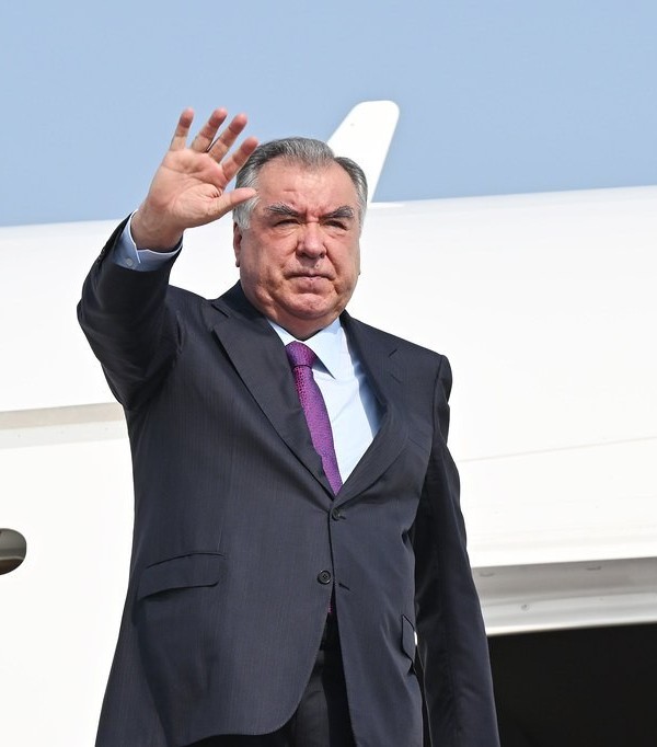 Президенти кишвар Эмомалӣ Раҳмон ба Амрико сафар карданд