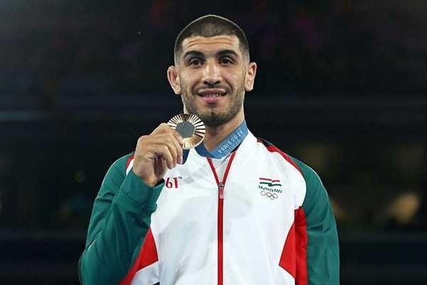 Давлат Болтаев камарбанди “WBA Asia”-ро ба даст овард