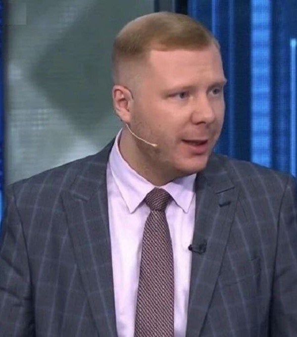 Таҳлилгари рус: “Ҳамла ба Эрон поёни шармоваре барои Трамп хоҳад дошт”