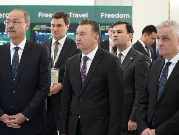 Иштирок ва суханронии Қоҳир Расулзода дар Форуми “Қазоқистони рақамӣ” 