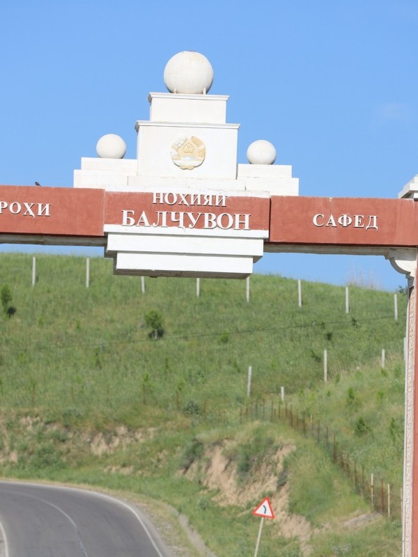 В селе Мулкон Бальджуванского района обновили въезд и внутренние дороги