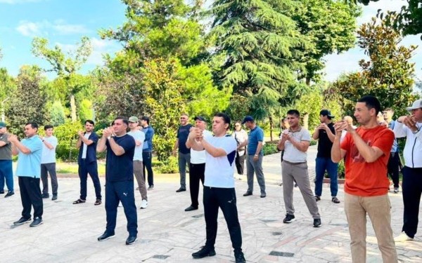 В Таджикистане ввели обязательную 20-минутную зарядку